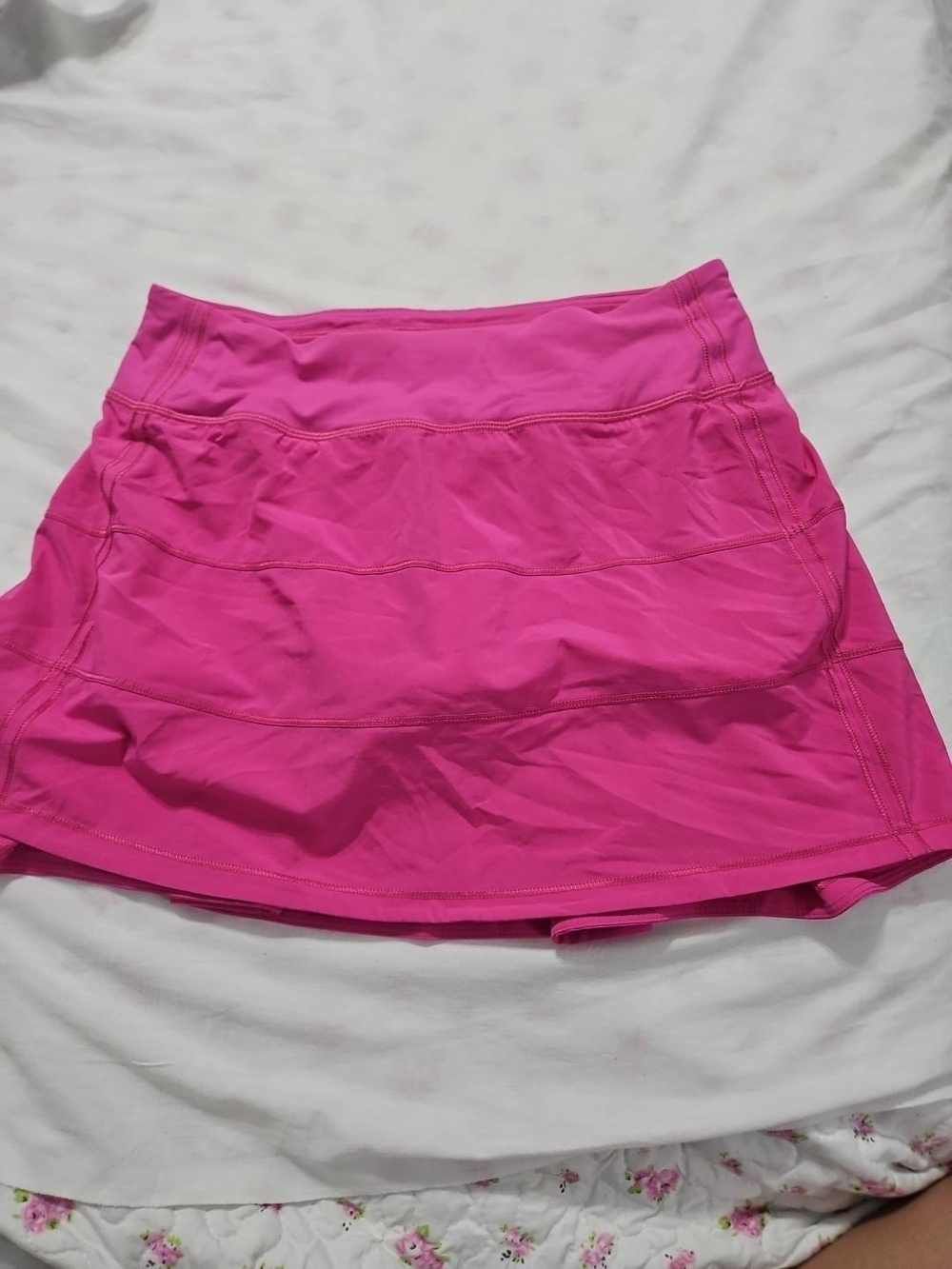 lululemon athletica Hot Pink Athletic Skirt Skort Under 4 Tall - Picture 2 of 10